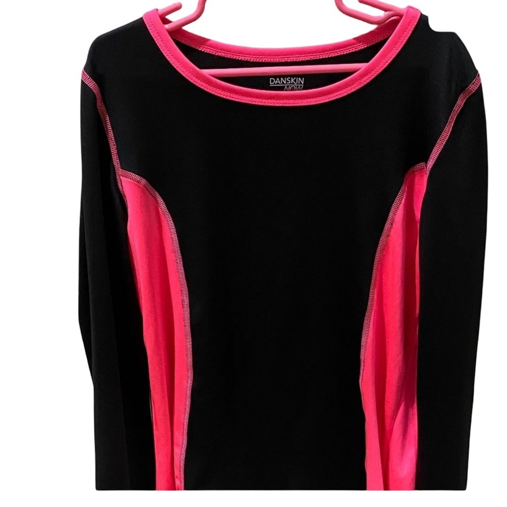 Danskin active top black and pink long sleeve